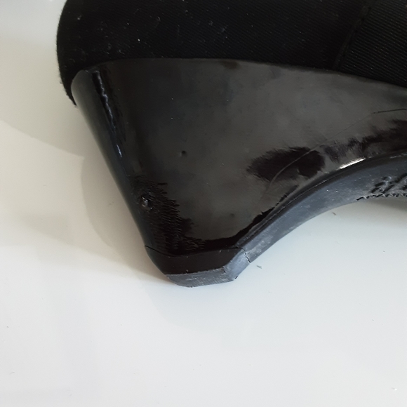 Anne Klein Black Matt iFlex Wedge Heels - Picture 12 of 12